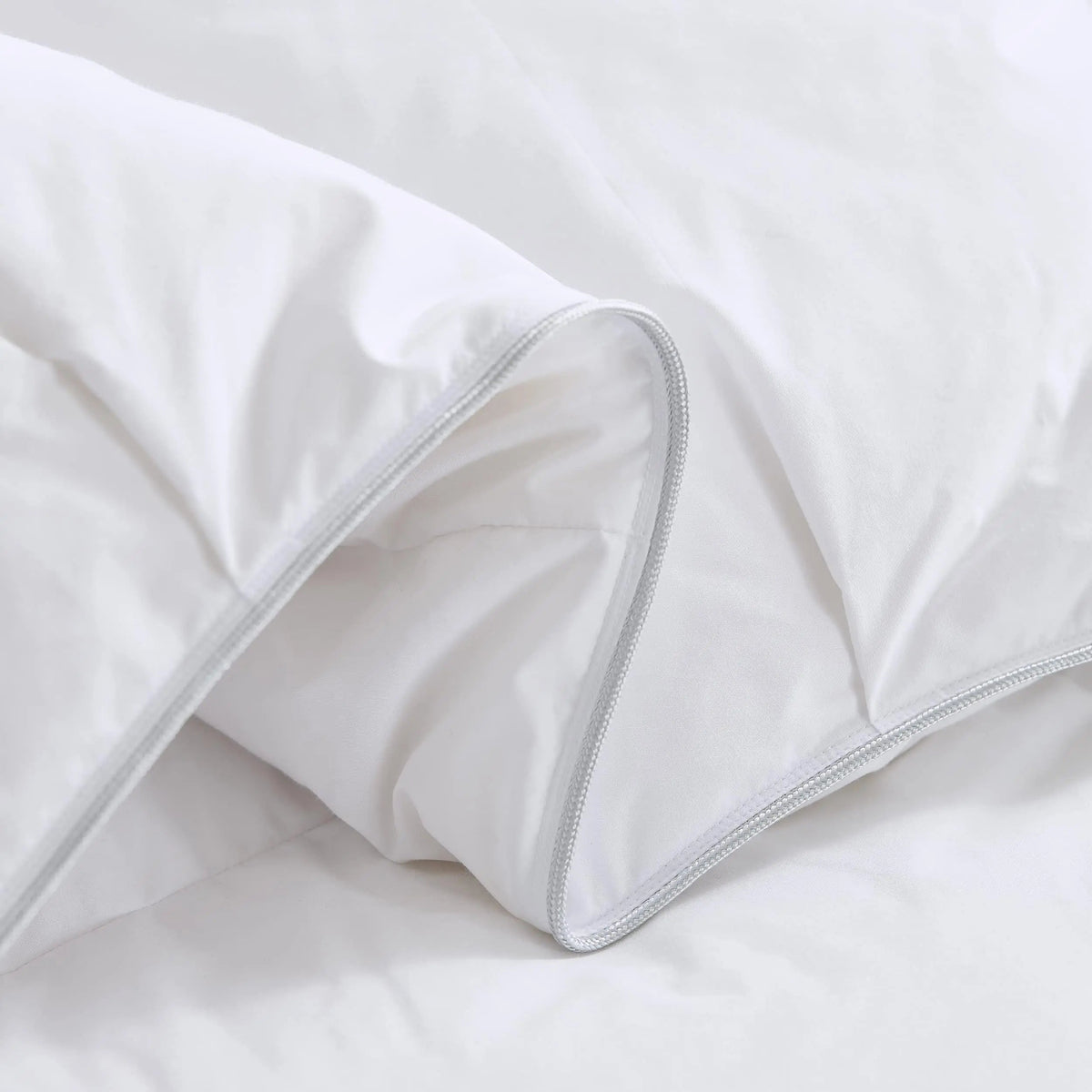 Goose Down Comforter All Season Warmth Ultra Soft Bedroom