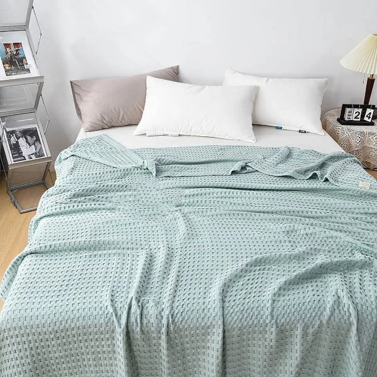 Breathable Cotton Waffle Weave Blanket for Bed Sofa and Summer Use