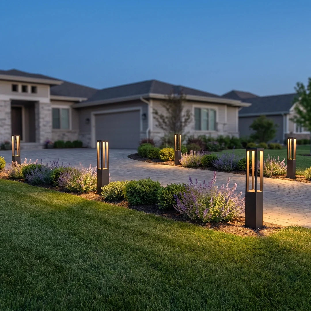 Modern Black LED Bollard Garden Light for Outdoor Landscape Pathway