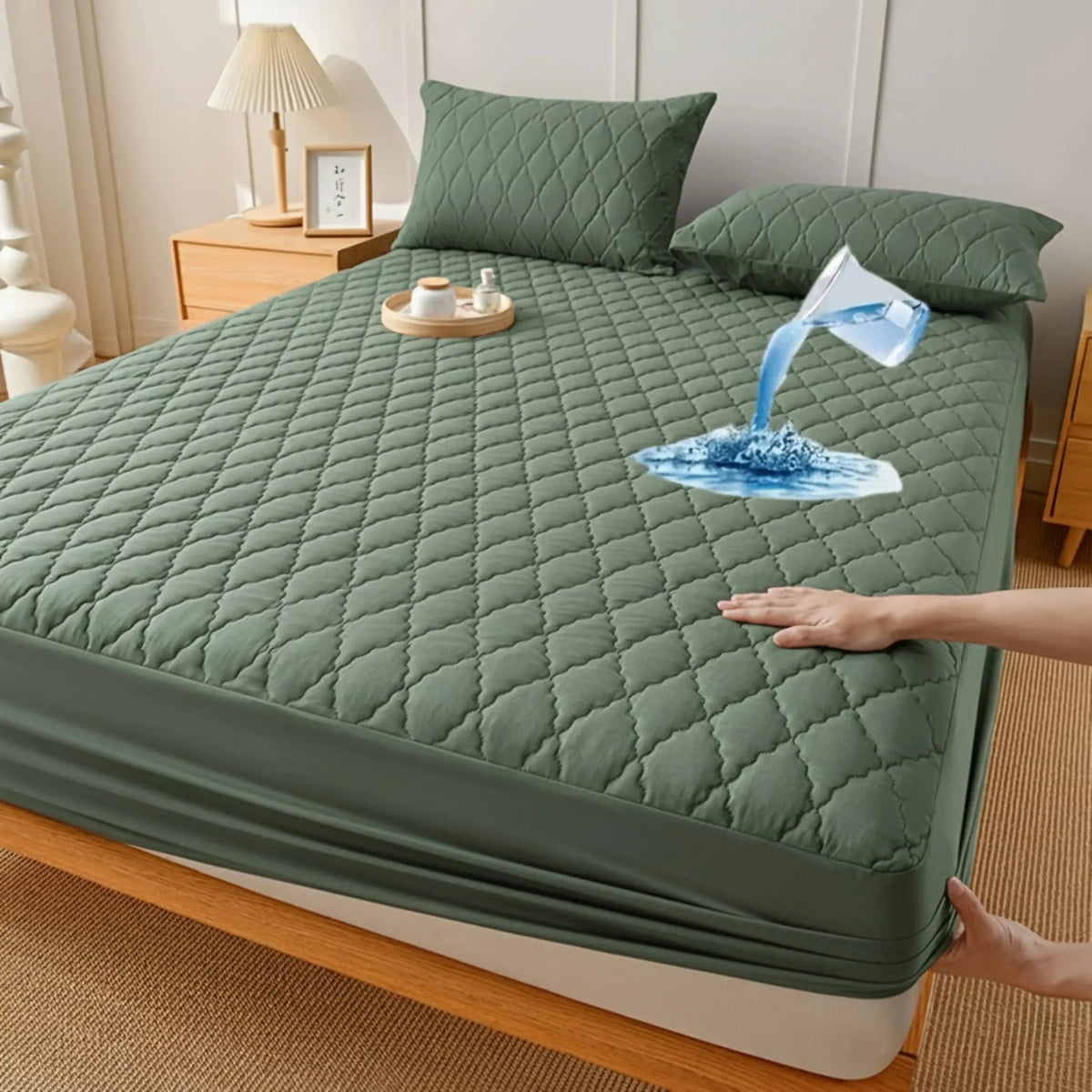 Waterproof Quilted Mattress Pad Protector with Fitted Elastic Design