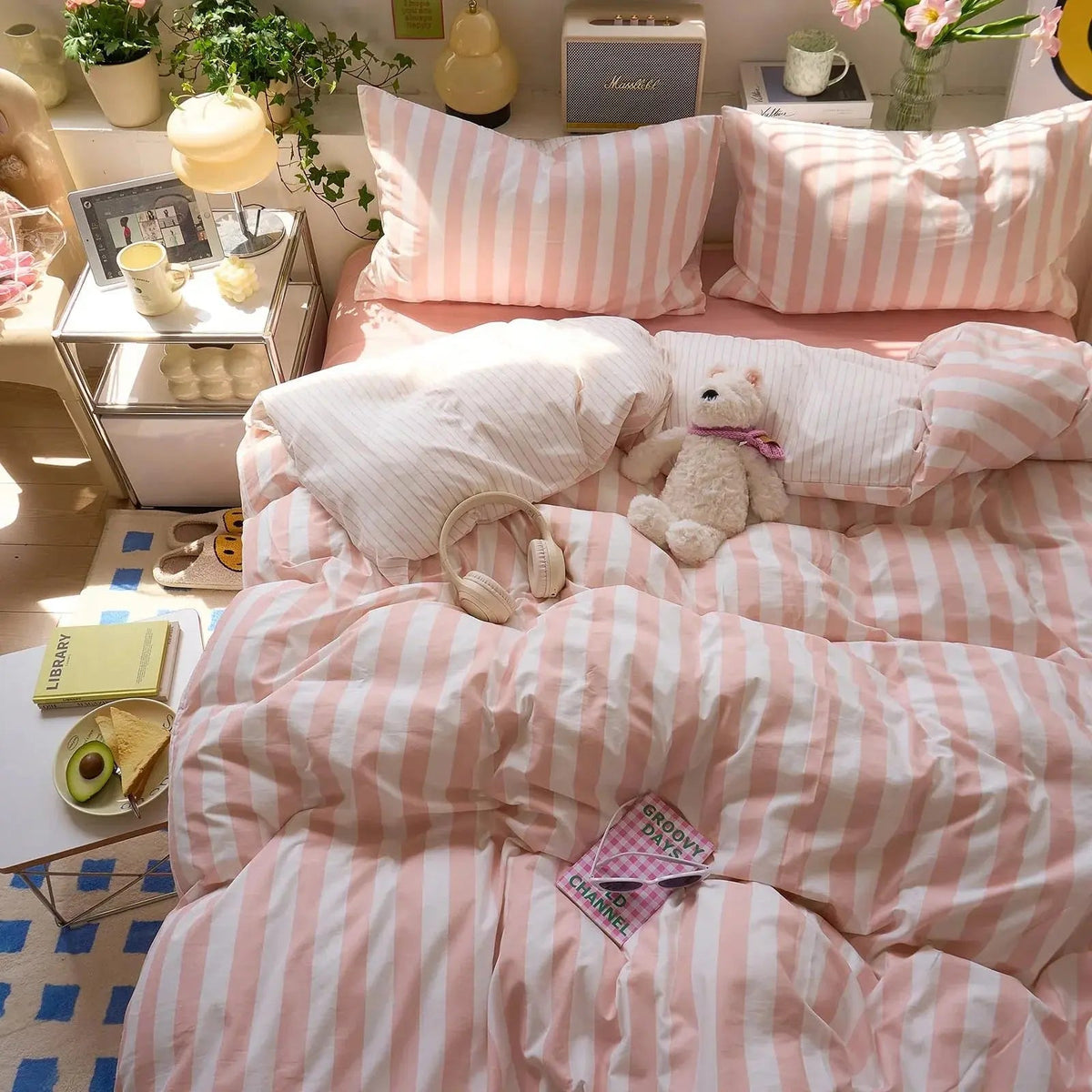 Cotton Crepe Striped Quilt Set Lightweight Bedroom Bedding