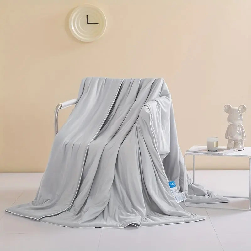 Ice Cooling Comforter Lightweight Breathable Bedroom Bedding